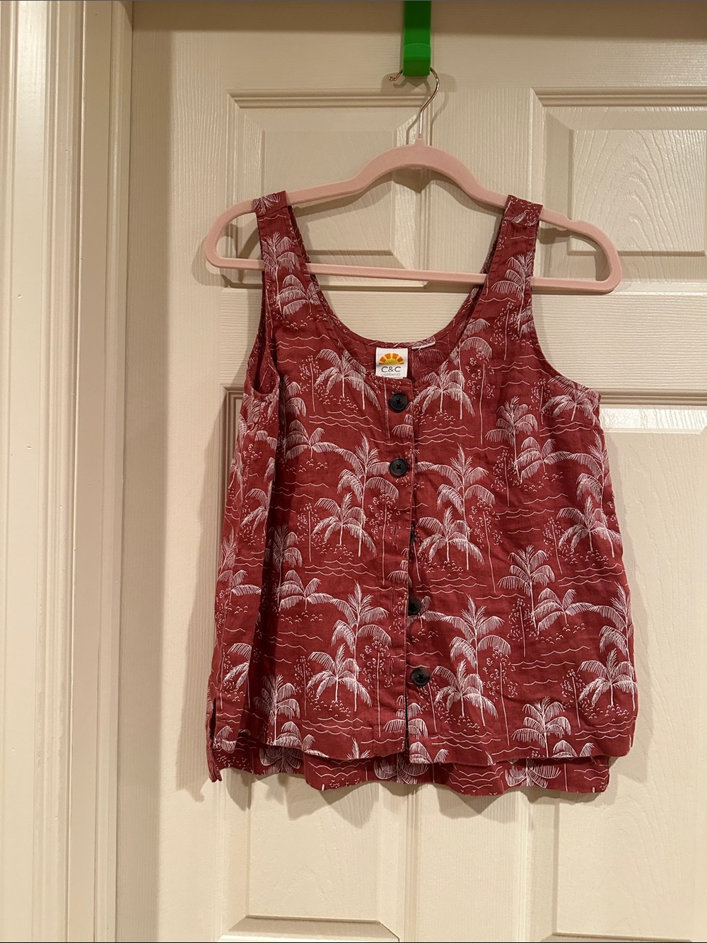 C&C California Red Palm-Print Button-Front Tank